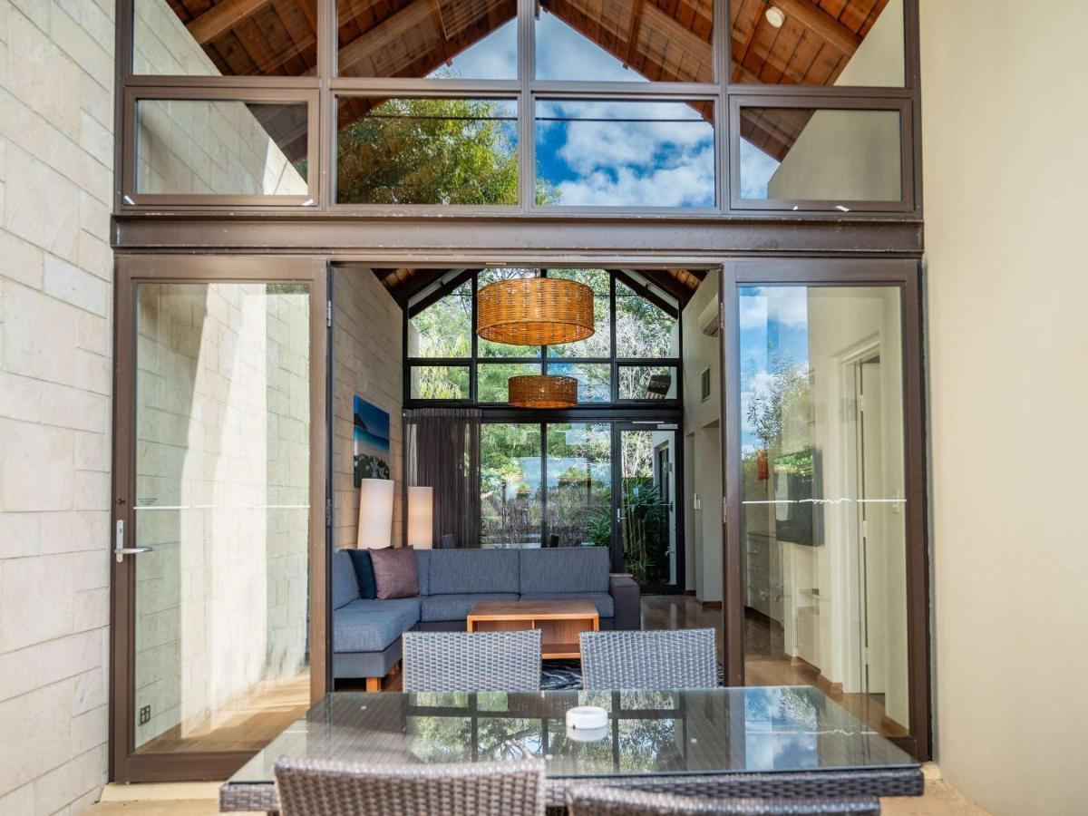 Pullman Bunker Bay Resort Margaret River Dunsborough Bagian luar foto The interior of a home in the community