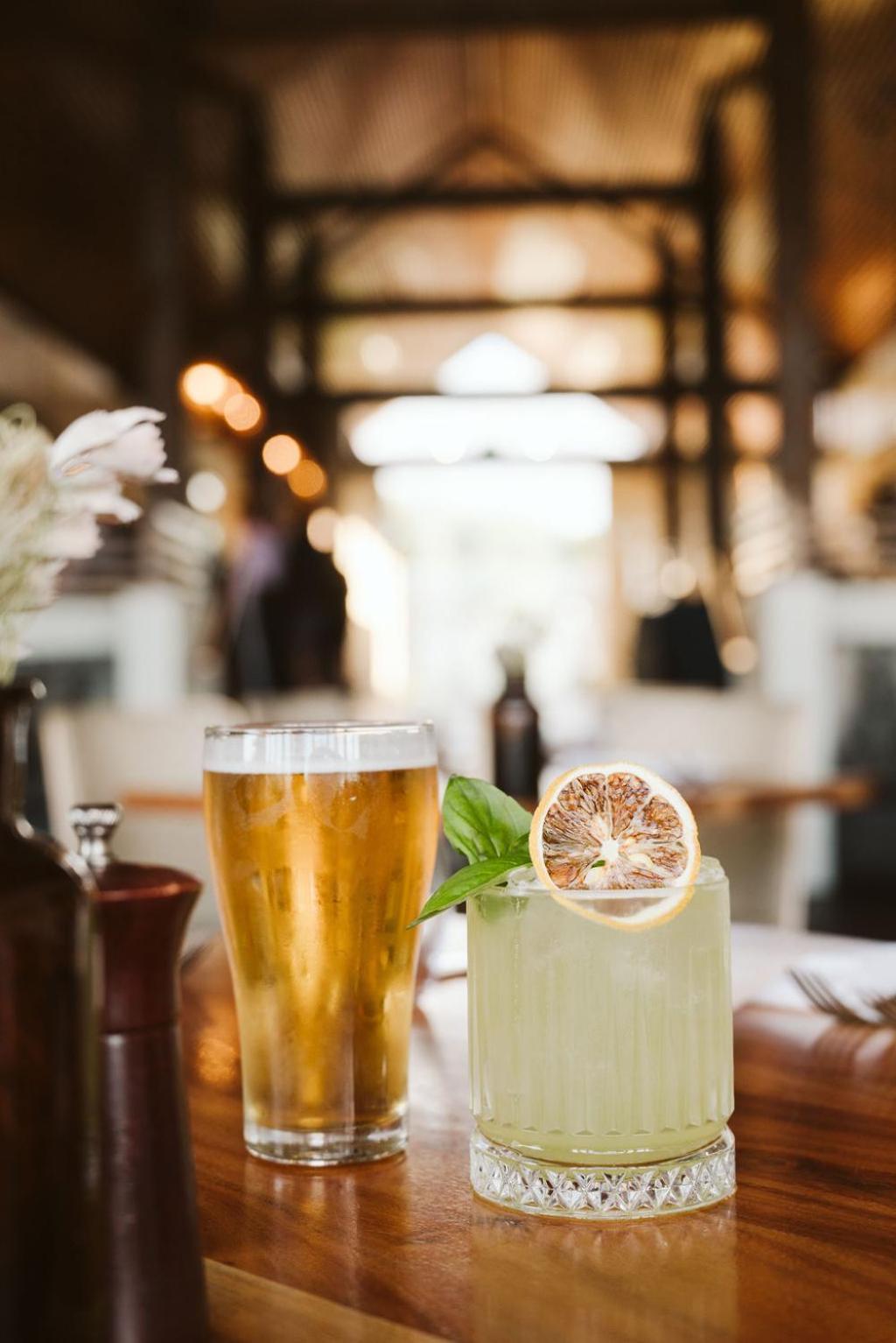 Pullman Bunker Bay Resort Margaret River Dunsborough Bagian luar foto Beer and cocktail at the bar