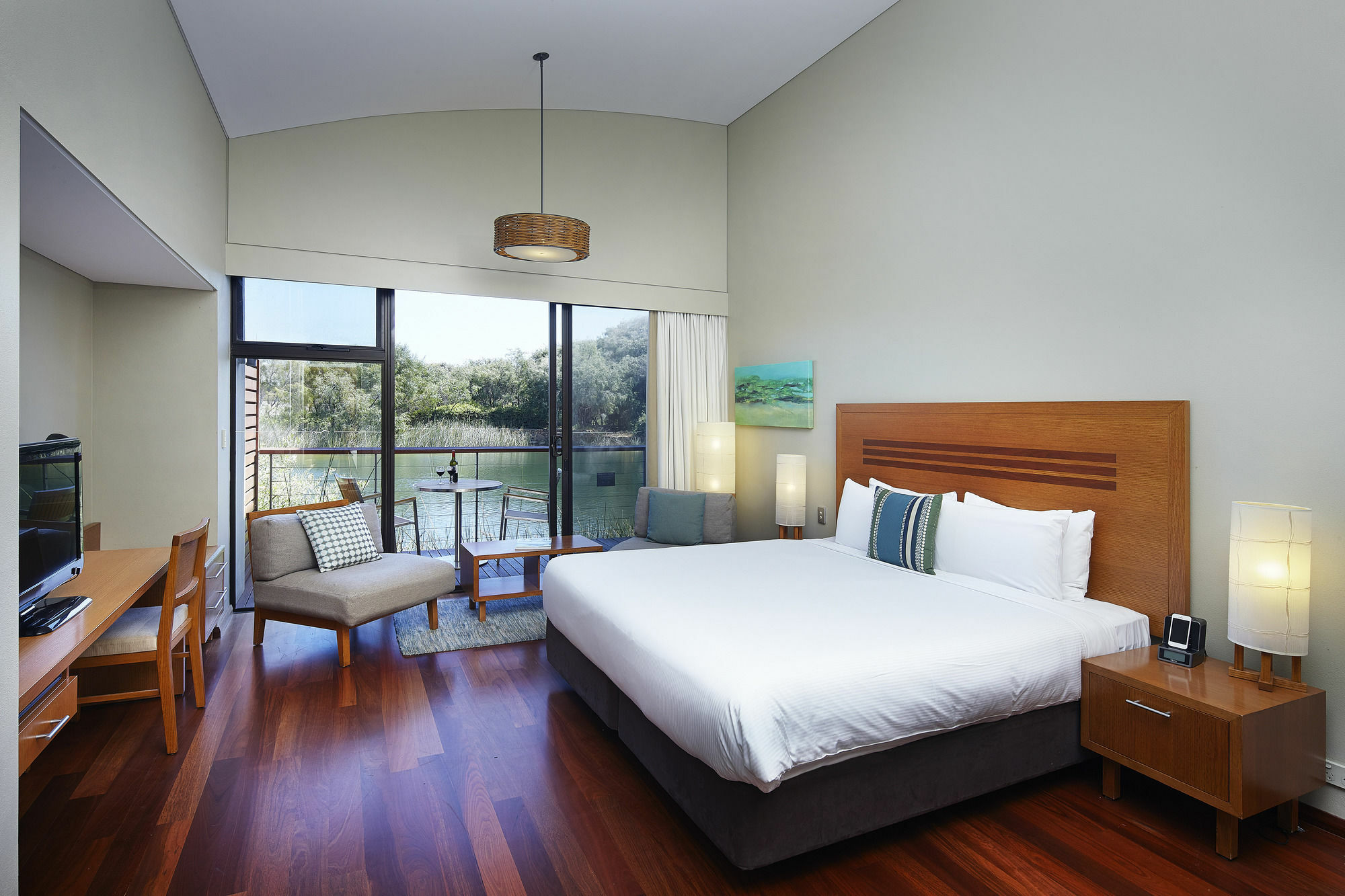 Pullman Bunker Bay Resort Margaret River Dunsborough Bagian luar foto A room at the hotel