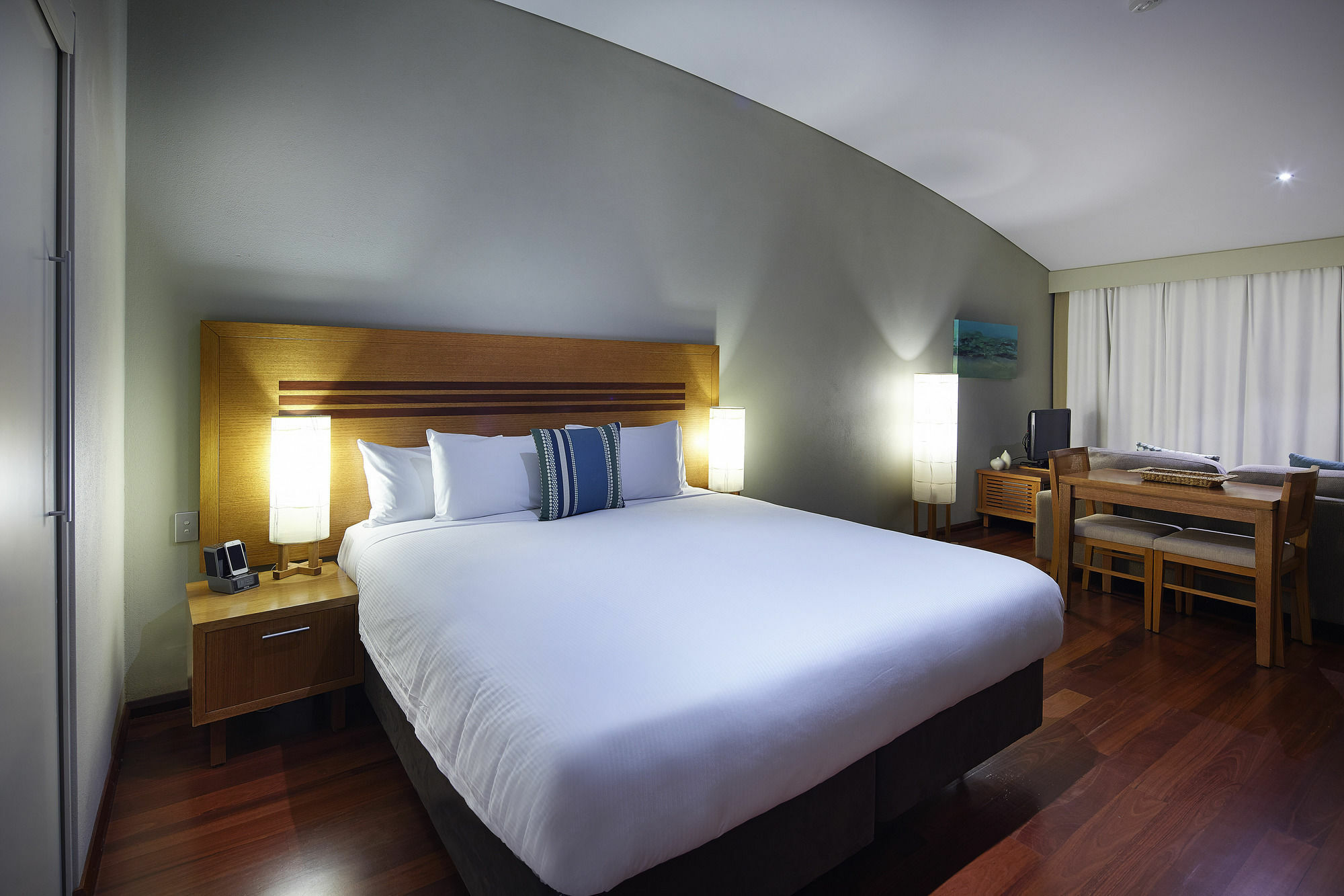 Pullman Bunker Bay Resort Margaret River Dunsborough Bagian luar foto A typical room at the hotel